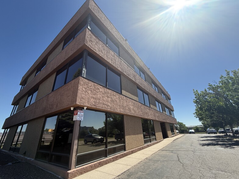 More Photos Of 3600 S Beeler St, Denver Office For Lease