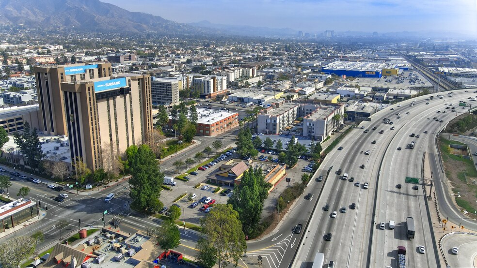 Primary Photo Of 235 S 1st St, Burbank General Retail For Sale