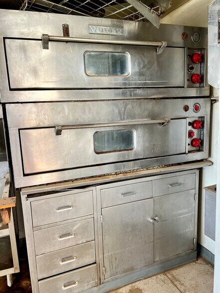 More Photos Of 3802 Idalou Rd, Lubbock Warehouse For Sale