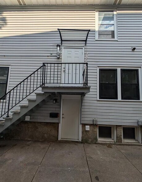 More Photos Of 1611 W Barker Ave, Peoria Multifamily For Sale