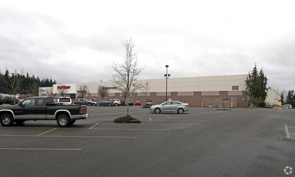 More Photos Of 17526 Meridian N, Puyallup Unknown For Lease