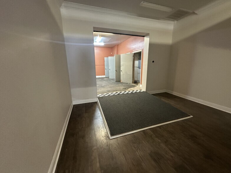 More Photos Of 465 E Main St, Bartow Medical For Lease