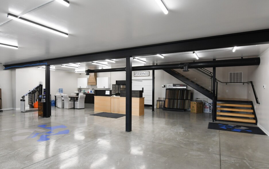 More Photos Of 2 N 580 W, Blackfoot Light Manufacturing For Sale