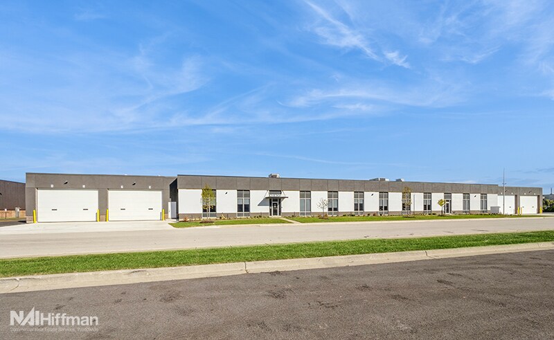 Primary Photo Of 1400 Morse Ave, Elk Grove Village Manufacturing For Lease