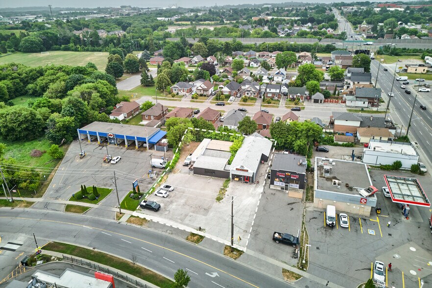 More Photos Of 287 Dean Ave, Oshawa Freestanding For Sale