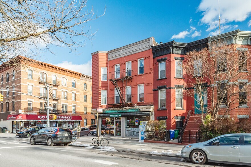 More Photos Of 1501 8th Ave, Brooklyn Apartments For Sale