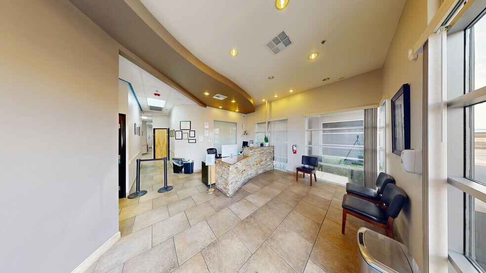 More Photos Of 5225 S Durango Dr, Las Vegas Medical For Sale