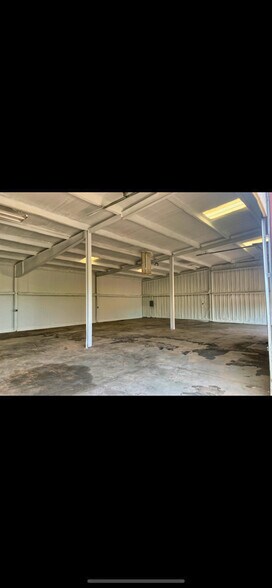 More Photos Of 6820 S Sunnylane Rd, Oklahoma City Self Storage For Sale