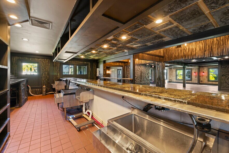 More Photos Of , Tampa General Retail For Sale