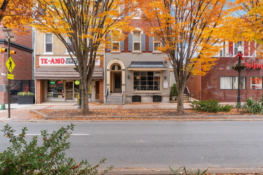 More Photos Of 962 W Hamilton St, Allentown Storefront Retail Residential For Lease