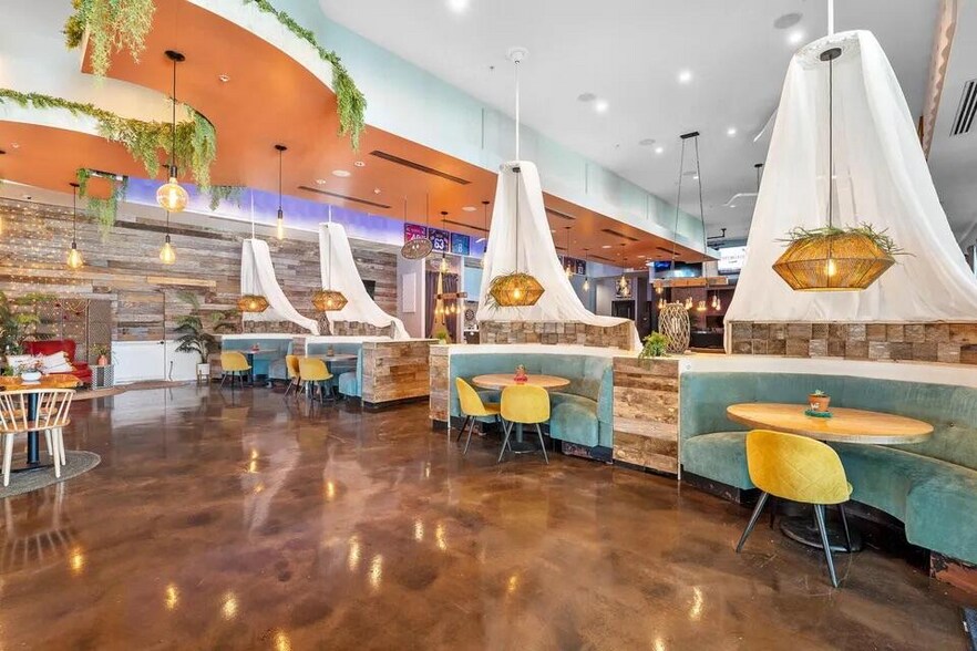 More Photos Of 4201 Indian Bayou Trl, Destin Hotel For Lease