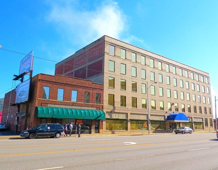 More Photos Of 1539 Greenup Ave, Ashland Office For Lease
