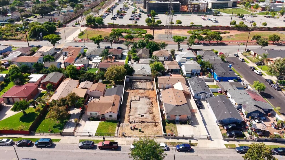 Primary Photo Of 1114 E Glencoe St, Compton Land For Sale