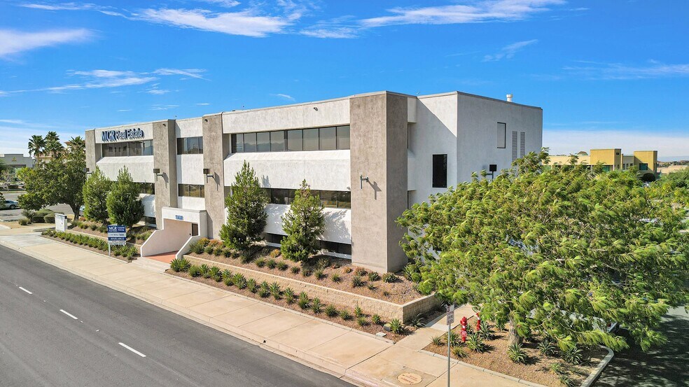 More Photos Of 15428 Civic Dr, Victorville Office For Lease