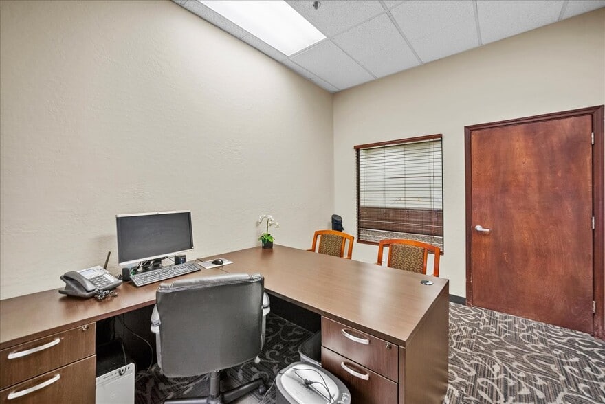 More Photos Of 428 S Gilbert Rd, Gilbert Office For Sale