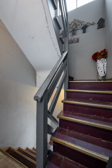 More Photos Of 726 W Roy Dr, Villa Park Apartments For Sale