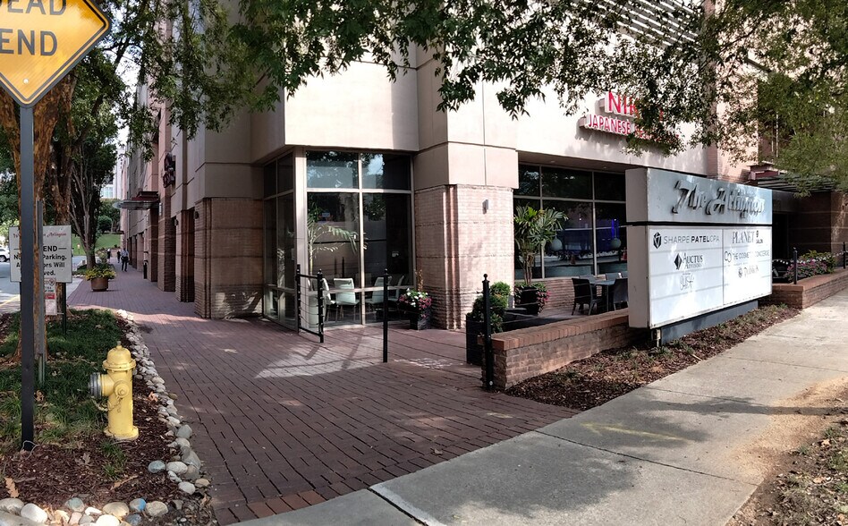More Photos Of 325 Arlington Ave, Charlotte Office Residential For Lease