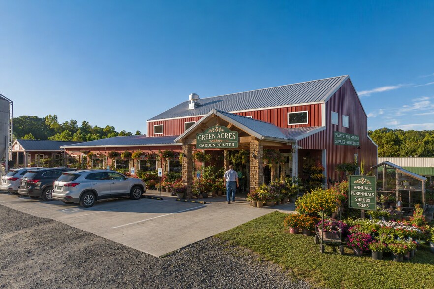 More Photos Of 54 Roosters Way, Jasper Restaurant For Sale
