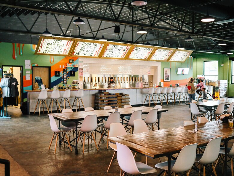 More Photos Of 1020 Princess St, Wilmington Restaurant For Lease
