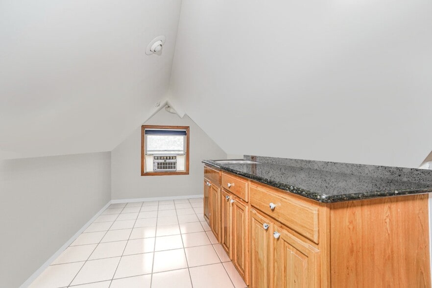 More Photos Of 237 Bay Ridge Pky, Brooklyn Apartments For Sale