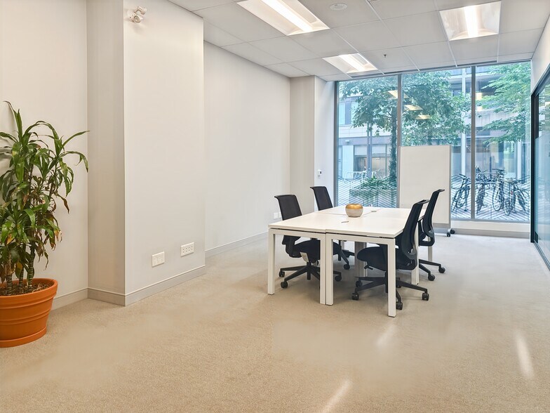 More Photos Of 11 Peel Ave, Toronto Coworking Space