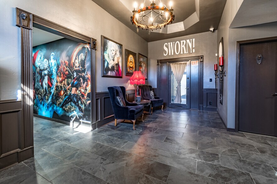 More Photos Of 40 W Brown Rd, Mesa Office For Sale