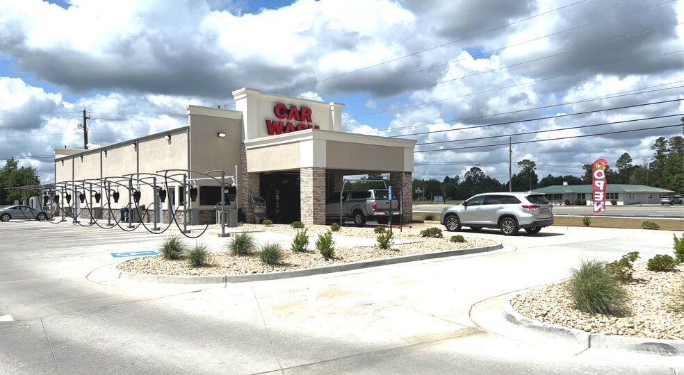 Primary Photo Of 2018 US-441 S, Dublin Carwash For Sale