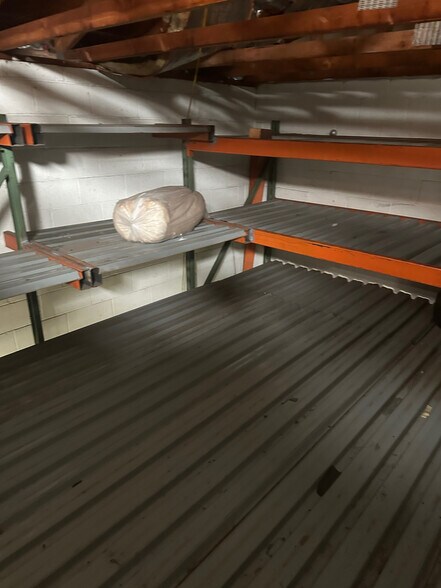 More Photos Of 1512 Bethlehem Pike, Flourtown Light Distribution For Lease