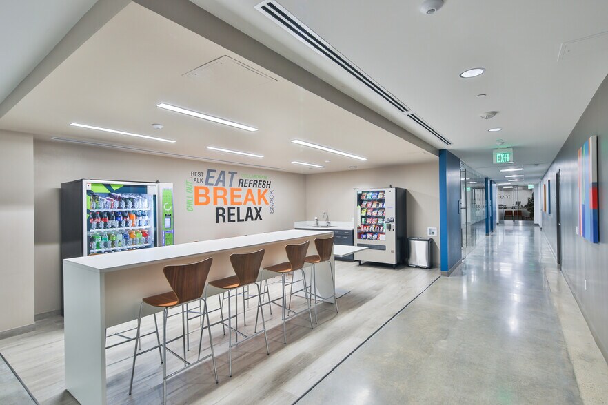 More Photos Of 19700 S Vermont Ave, Torrance Office For Lease