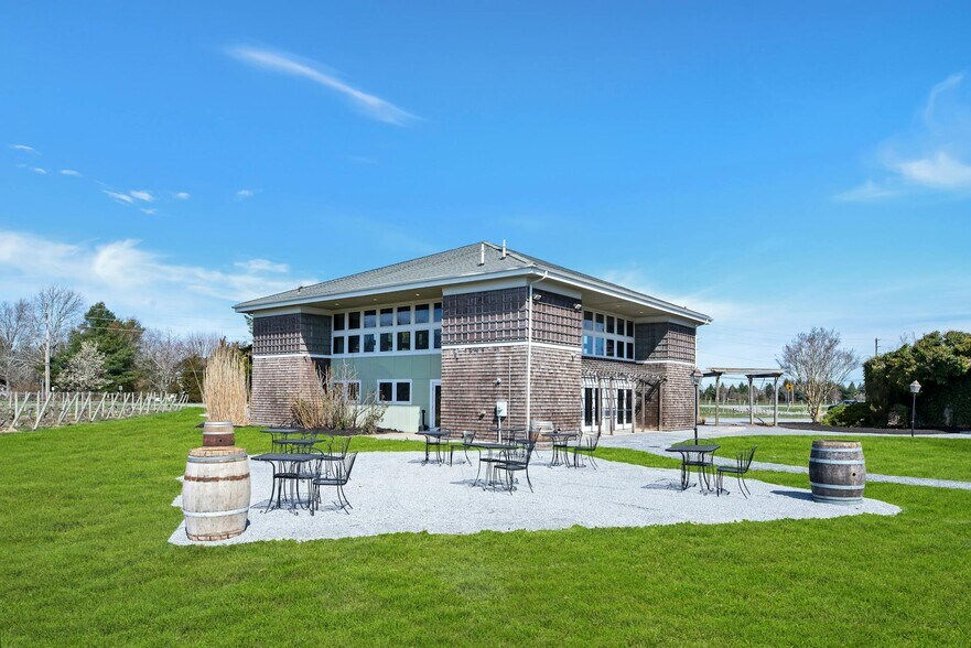 More Photos Of 18910 Middle Rd, Cutchogue Land For Sale