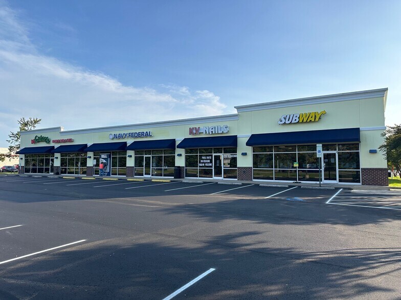 Primary Photo Of 105 E Currituck Commercial Dr, Moyock Storefront For Lease