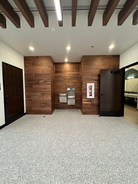 More Photos Of 5089 W 11800 S, Herriman Office For Sale