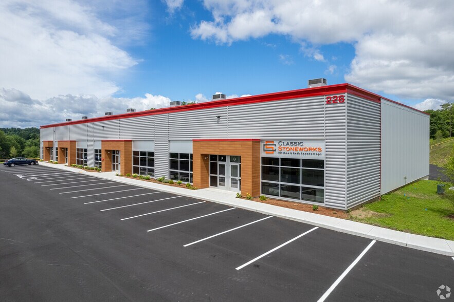 Primary Photo Of 43 220 - 306 Innovative Way, Nashua Research And Development For Lease