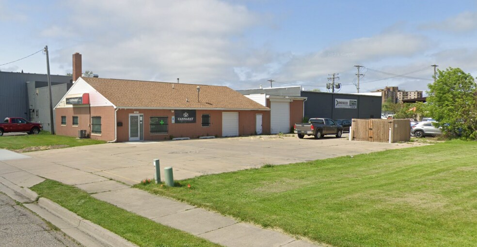 Primary Photo Of 1321 N Sherman St, Bay City Industrial For Lease