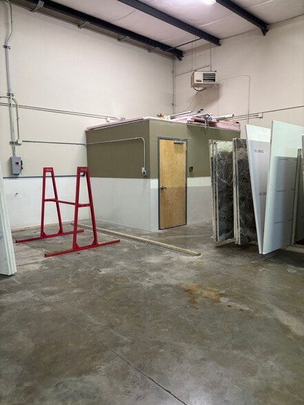 More Photos Of 10913 Office Park Dr, Charlotte Unknown For Lease