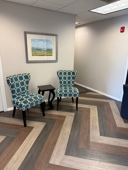 More Photos Of 740 Church Rd, Elgin Manufacturing For Sale