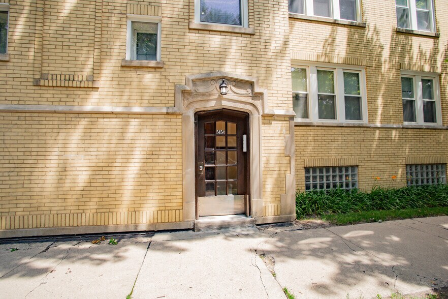 More Photos Of 2903 N Linder Ave, Chicago Apartments For Sale