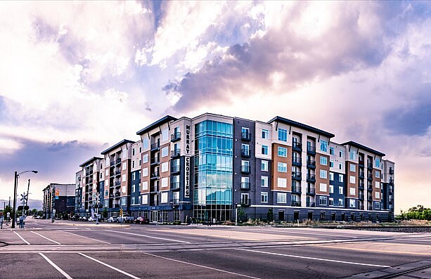 More Photos Of 196 W Vine St, Murray Apartments For Lease