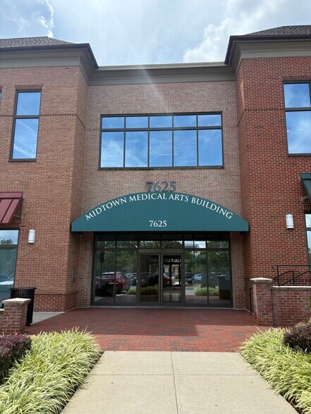 More Photos Of 7625 Maple Lawn Blvd, Fulton Medical For Sale