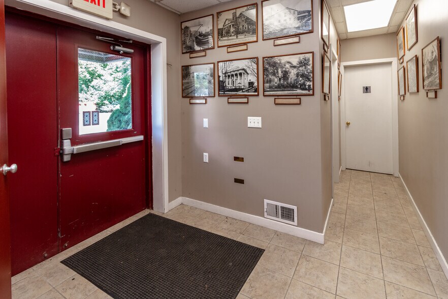 More Photos Of 9 Mill St, Stockton Police Fire Station For Sale