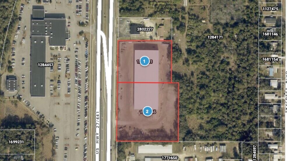 More Photos Of 2221 US-441, Fruitland Park Showroom For Sale