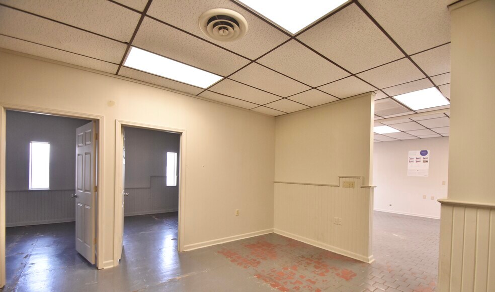 More Photos Of 810 E Sunflower Rd, Cleveland Medical For Lease