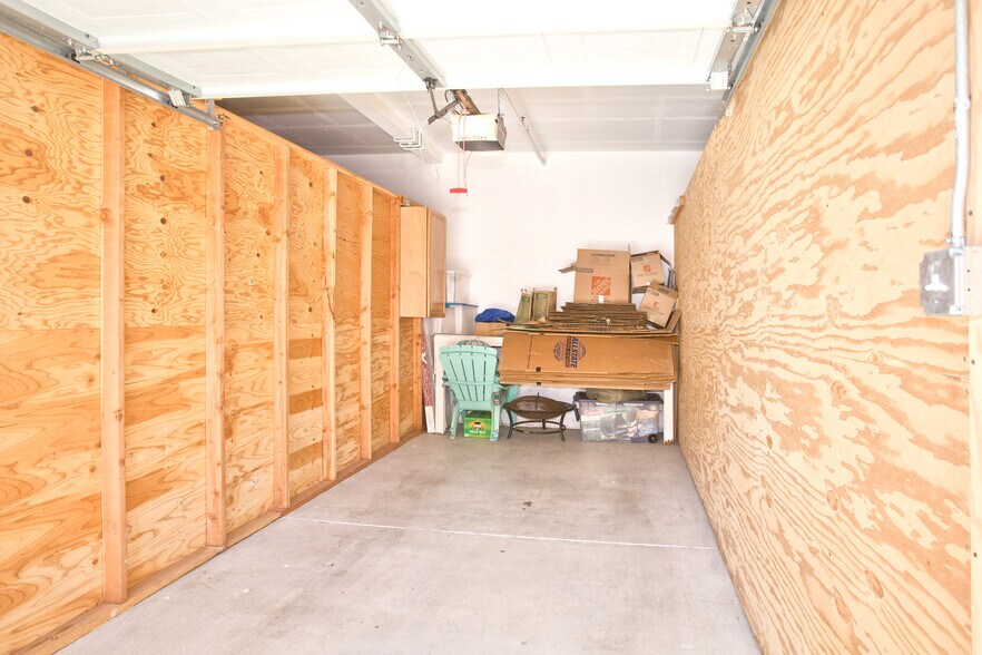 More Photos Of 7-9 Mariposa Ave, San Anselmo Storefront Retail Residential For Lease