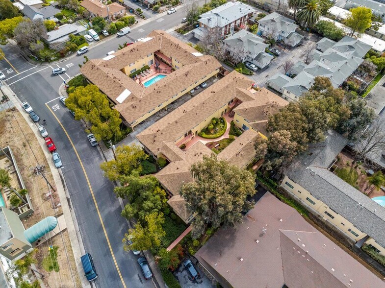 More Photos Of 3860 Park Blvd, Palo Alto Apartments For Sale