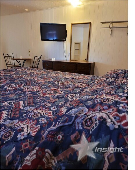 More Photos Of 1601 NW Cache Rd, Lawton Hospitality For Sale