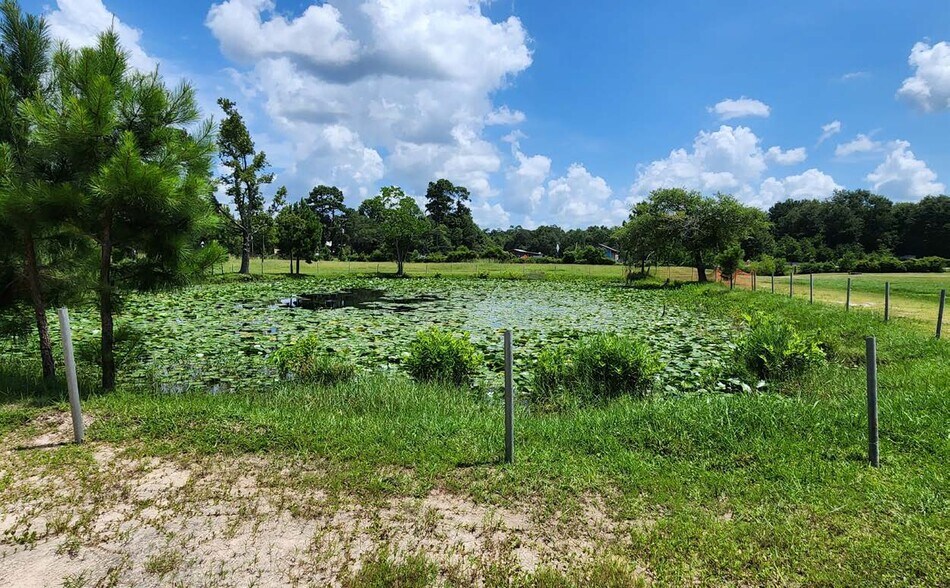 More Photos Of 26003 TX-321, Cleveland Land For Lease