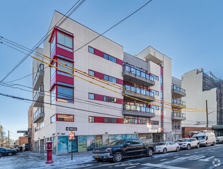 Primary Photo Of 32-04 38th Ave, Long Island City Apartments For Lease