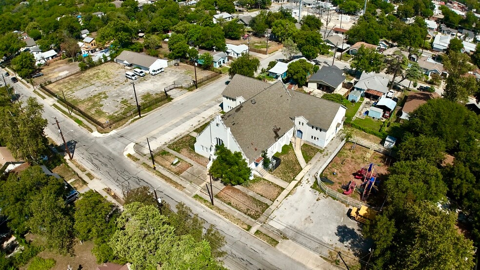 More Photos Of 507 E Mayfield Blvd, San Antonio Religious Facility For Sale