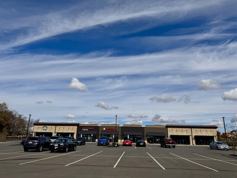 More Photos Of 4075-4089 Adair Ave, Valencia Storefront Retail Office For Lease