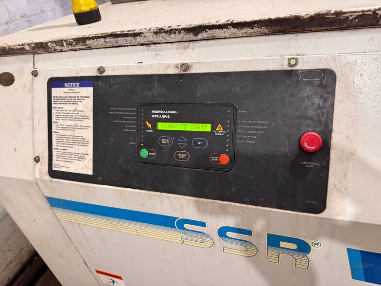 More Photos Of 205 W Main St, Bushnell Industrial For Sale